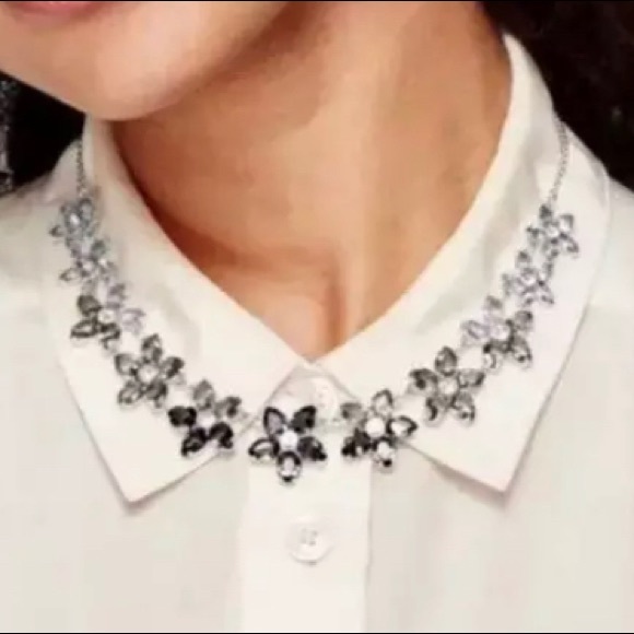 Authentic Kate Spade Rhodium Plated Roses Necklace - Picture 5 of 8